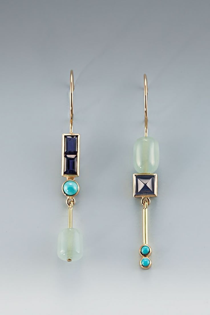 Cordula | Thin Drop Earrings